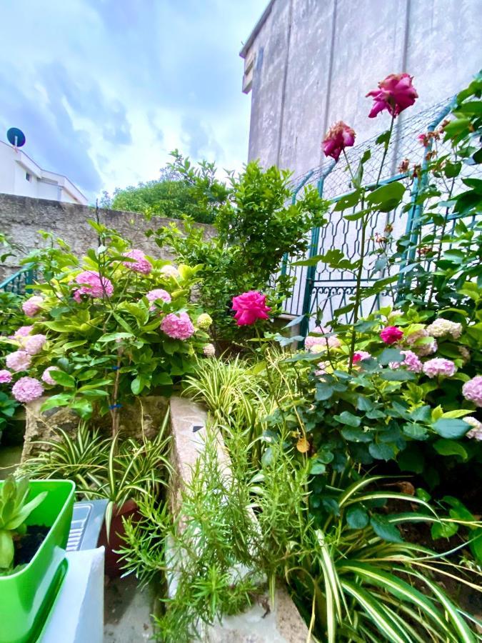 Mala Plaza Apartments Ülgün Dış mekan fotoğraf
