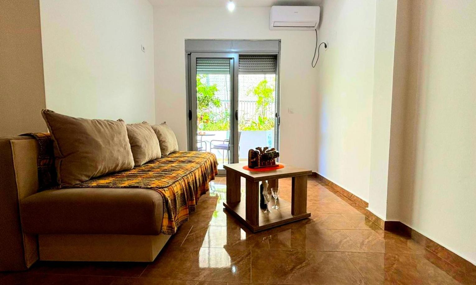Mala Plaza Apartments Ülgün Dış mekan fotoğraf
